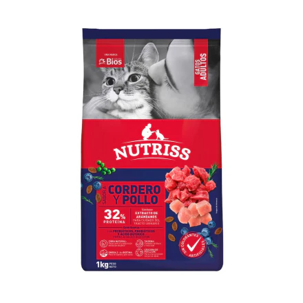 Comida para Gato Nutriss  Adulto Cordero y Pollo